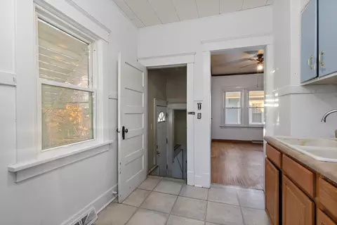 Entry Way - 620 Raymond St, Elgin, IL 60120 photo 1 of 1