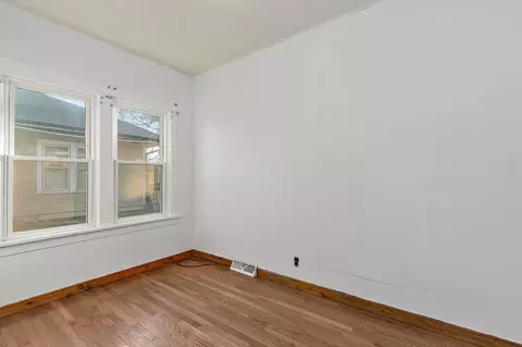 Bedroom - 620 Raymond St, Elgin, IL 60120 photo 2 of 2