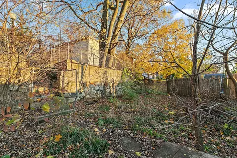Exterior - 620 Raymond St, Elgin, IL 60120 photo 7 of 8