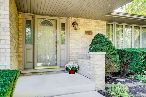 13635 S Dublin Dr, Homer Glen, IL 60491