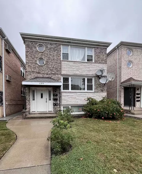 6208 W Gunnison St, Chicago, IL 60630