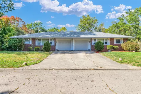 2201 Fletcher St, Urbana, IL 61801