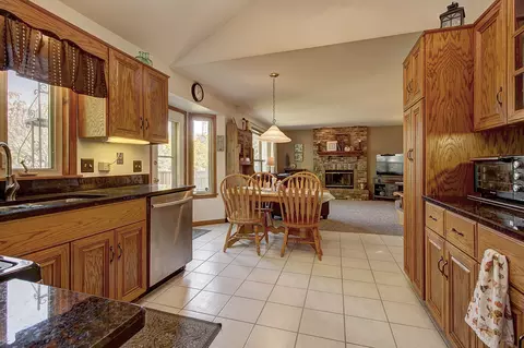 24921 Vermette Rd, Plainfield, IL 60585 photo 5
