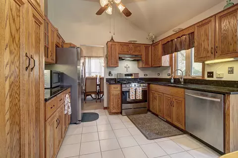 24921 Vermette Rd, Plainfield, IL 60585 photo 6