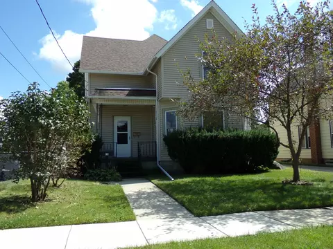 619 E Madison St, Belvidere, IL 61008