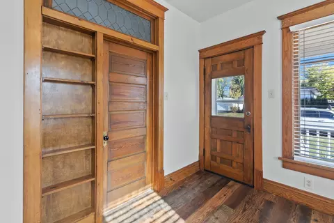307 E Washington St, Harvard, IL 60033 photo 8