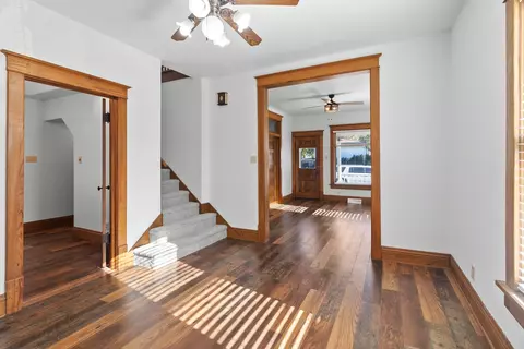 307 E Washington St, Harvard, IL 60033 photo 9