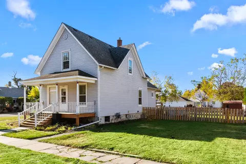 307 E Washington St, Harvard, IL 60033 photo 3
