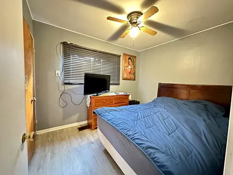 Bedroom - 14616 Turner Ave, Midlothian, IL 60445 photo 3 of 3