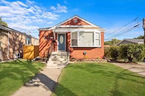 7743 S Central Park Ave, Chicago, IL 60652