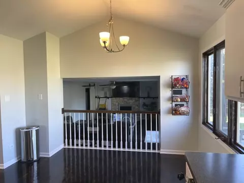 817 Edgewater Dr, Minooka, IL 60447 photo 7