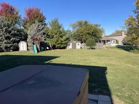 817 Edgewater Dr, Minooka, IL 60447 photo 38