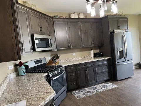 3281 E 19th Rd, Ottawa, IL 61350 photo 6