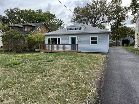 26385 W Prospect Ave, Antioch, IL 60002