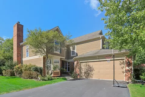 1 Wimbledon Ct, Lincolnshire, IL 60069
