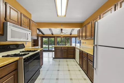 220 E 6th St, Sandwich, IL 60548 photo 11