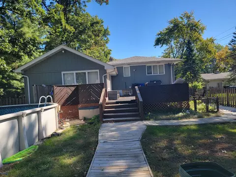 Exterior - 17840 Clyde Ave, Lansing, IL 60438 photo 3 of 3