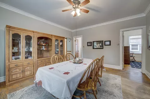 Dining - 6447 Sinclair Ave, Berwyn, IL 60402 photo 4 of 4
