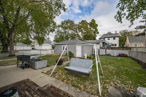 Exterior - 6447 Sinclair Ave, Berwyn, IL 60402 photo 13 of 14