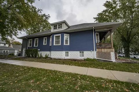 Exterior - 6447 Sinclair Ave, Berwyn, IL 60402 photo 3 of 14