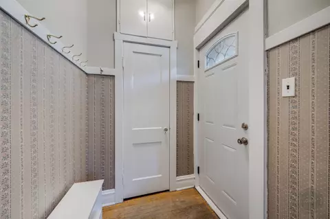Entry Way - 6447 Sinclair Ave, Berwyn, IL 60402 photo 1 of 3