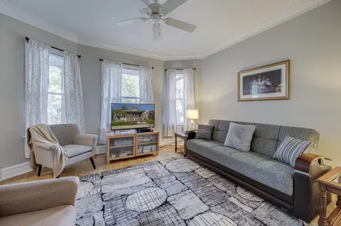 Living - 6447 Sinclair Ave, Berwyn, IL 60402 photo 3 of 4