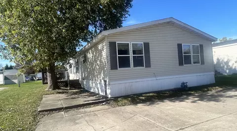 352 Lisa Ln, Lynwood, IL 60411