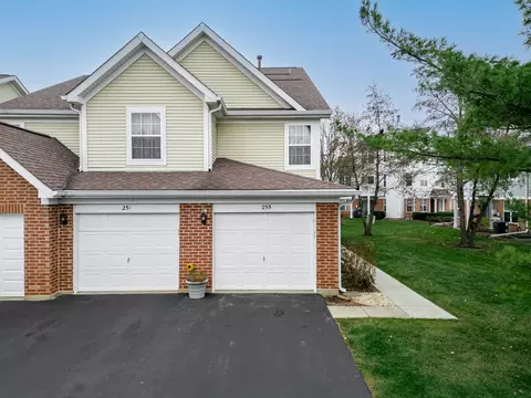 255 Ashbury Ln W #0, Roselle, IL 60172