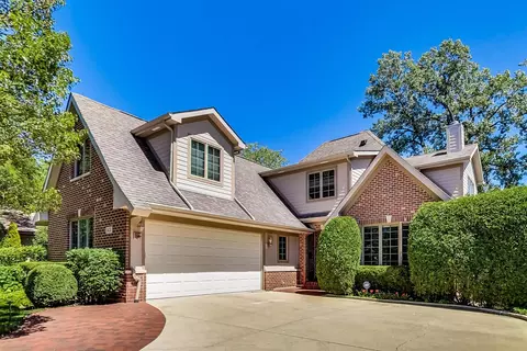 3453 Summit Ave, Highland Park, IL 60035
