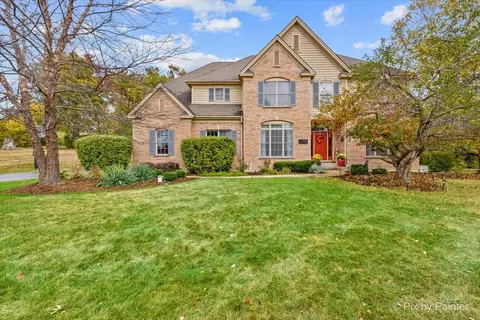 24815 N Wildberry Bnd, Cary, IL 60013