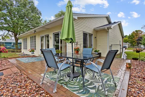 951 Martin Dr, Elgin, IL 60120 photo 26