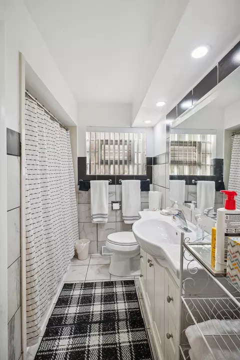 1634 E 92nd Pl, Chicago, IL 60617 photo 5