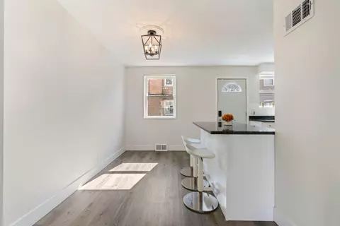 Entry Way - 1436 N Harlem Ave #E, River Forest, IL 60305 photo 1 of 2