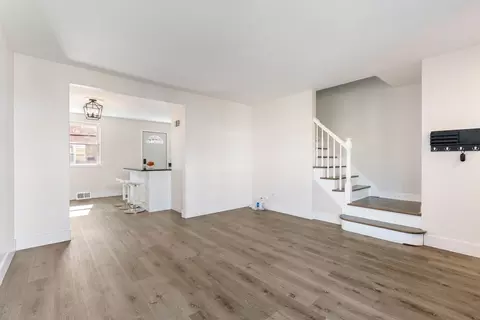 Living - 1436 N Harlem Ave #E, River Forest, IL 60305 photo 2 of 2