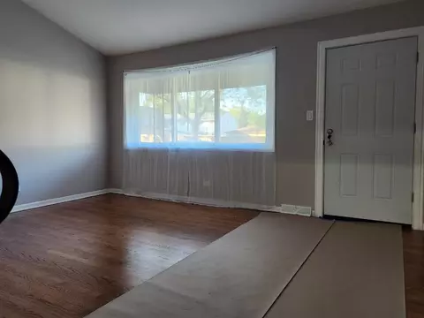 935 W 116th St, Chicago, IL 60643 photo 2
