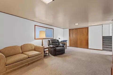 Other - 18503 Oak Ave, Lansing, IL 60438 photo 4 of 6