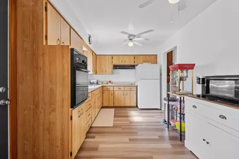 Other - 18503 Oak Ave, Lansing, IL 60438 photo 2 of 6