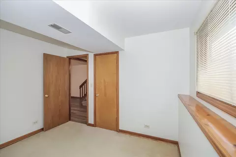 Bedroom - 425 Millwood Dr, Bartlett, IL 60103 photo 1 of 7