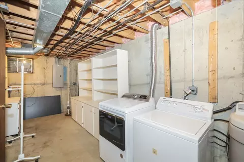 Other - 425 Millwood Dr, Bartlett, IL 60103 photo 4 of 5