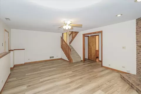 Living - 425 Millwood Dr, Bartlett, IL 60103 photo 4 of 4