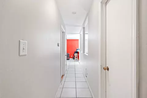 Entry Way - 461 Konen Ave, Aurora, IL 60504 photo 1 of 1