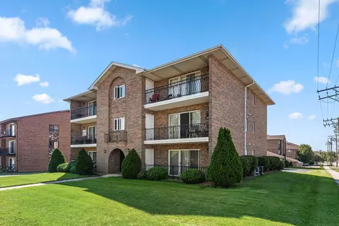 9965 El Cameno Real Dr #1W, Orland Park, IL 60462