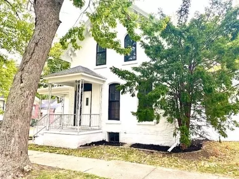 Exterior - 108 E 6th St, Sterling, IL 61081 photo 2 of 4