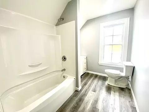Bath - 108 E 6th St, Sterling, IL 61081 photo 3 of 3