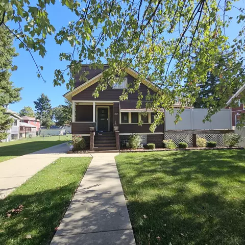 1615 S 15th Ave, Maywood, IL 60153