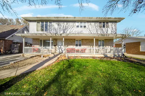 5428 Homestead Dr, Crestwood, IL 60445