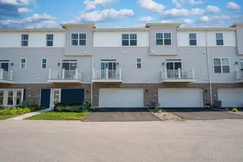 1056 E Oakton St, Des Plaines, IL 60018 photo 29
