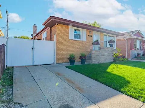 3927 W Hayford St, Chicago, IL 60652