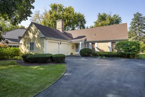 2018 Butternut Ln, Northbrook, IL 60062