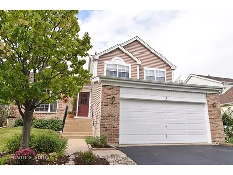 3 Foxglove Ct, Bolingbrook, IL 60440